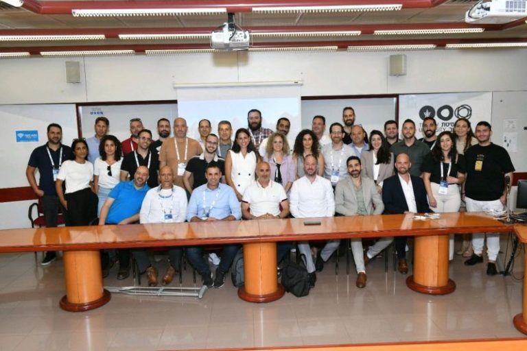 all emloyee all emloyee